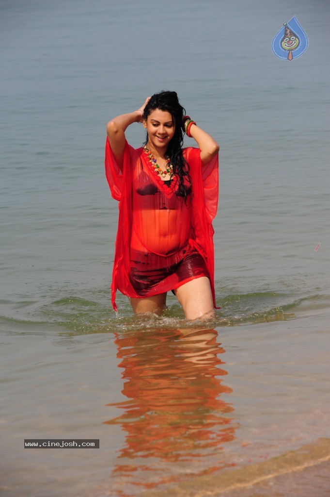 Kamna Jethmalani Hot Pics - 42 / 149 photos