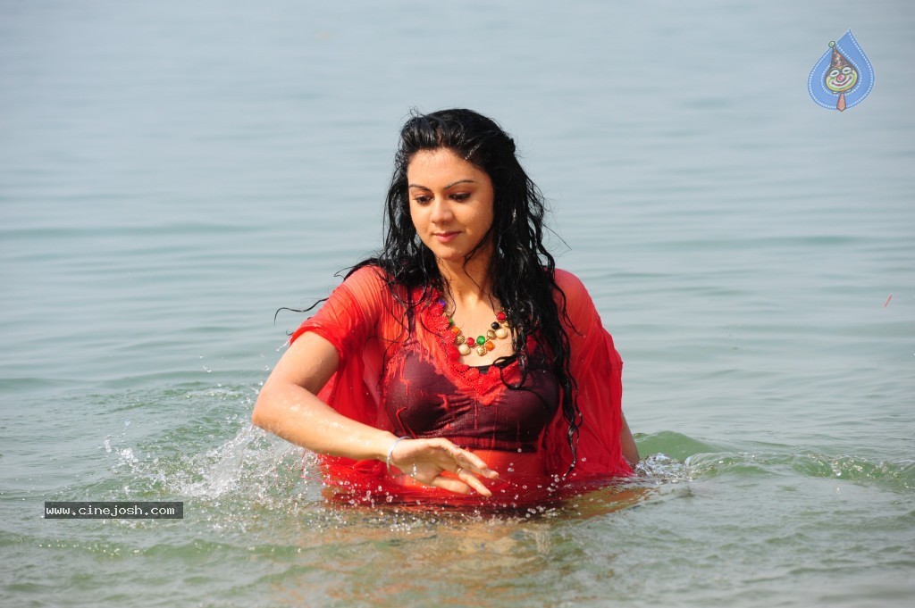 Kamna Jethmalani Hot Pics - 49 / 149 photos
