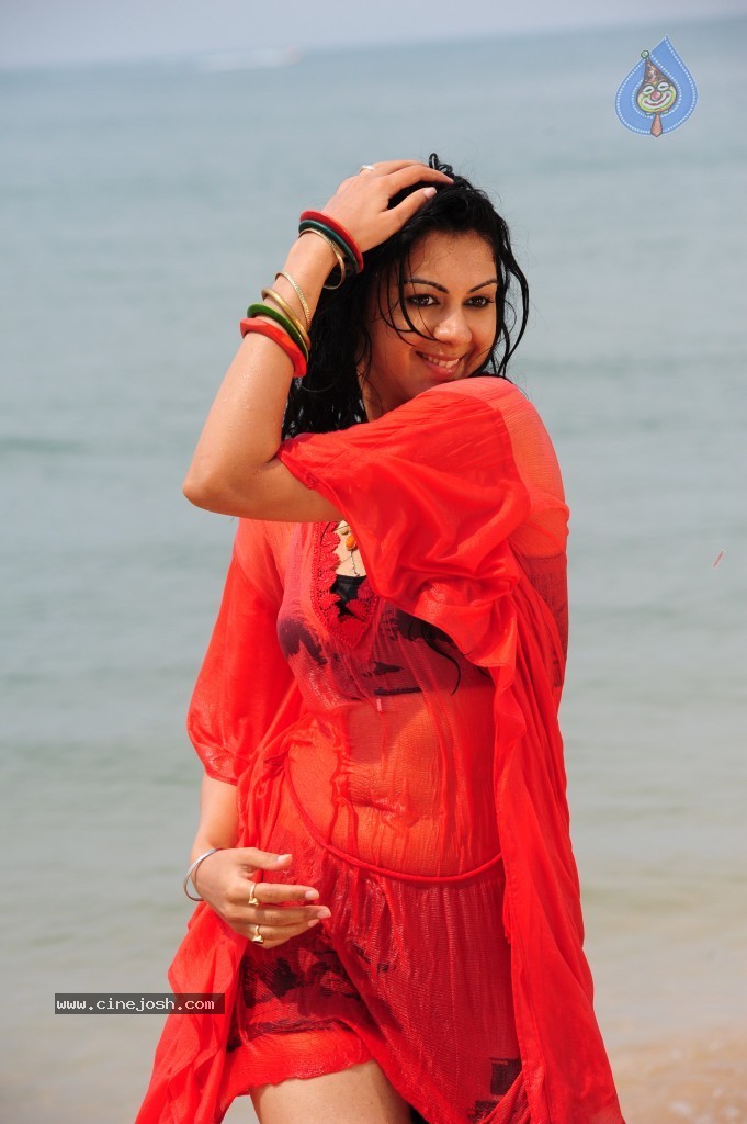 Kamna Jethmalani Hot Pics - 67 / 149 photos