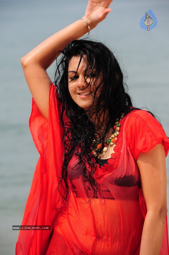 Kamna Jethmalani Hot Pics - 118 / 149 photos