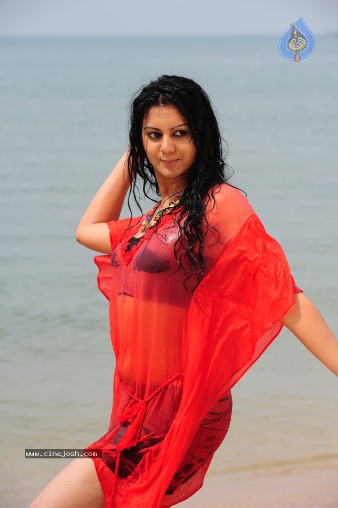 Kamna Jethmalani Hot Pics - 136 / 149 photos