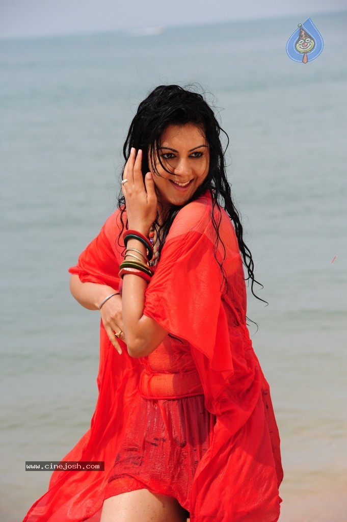 Kamna Jethmalani Hot Pics - 147 / 149 photos