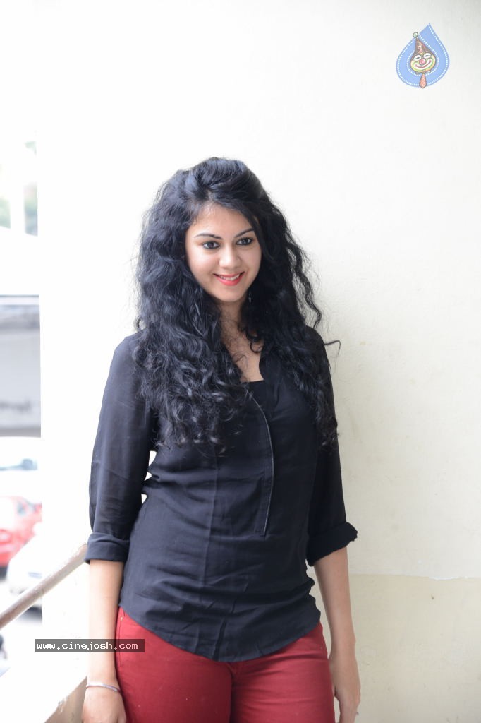 Kamna Jethmalani Latest Images - 4 / 79 photos