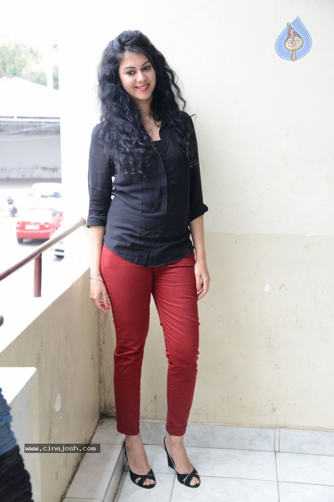 Kamna Jethmalani Latest Images - 10 / 79 photos
