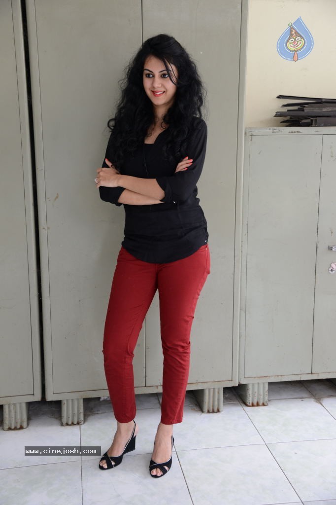 Kamna Jethmalani Latest Images - 14 / 79 photos