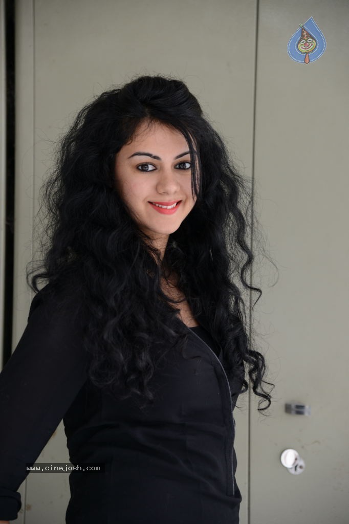 Kamna Jethmalani Latest Images - 21 / 79 photos