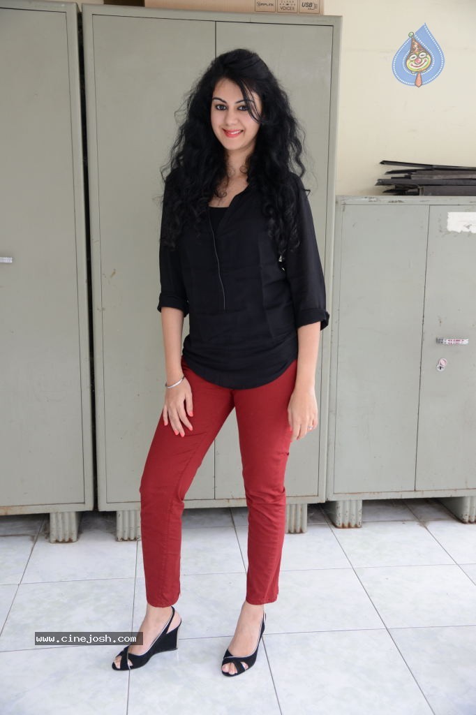 Kamna Jethmalani Latest Images - 26 / 79 photos