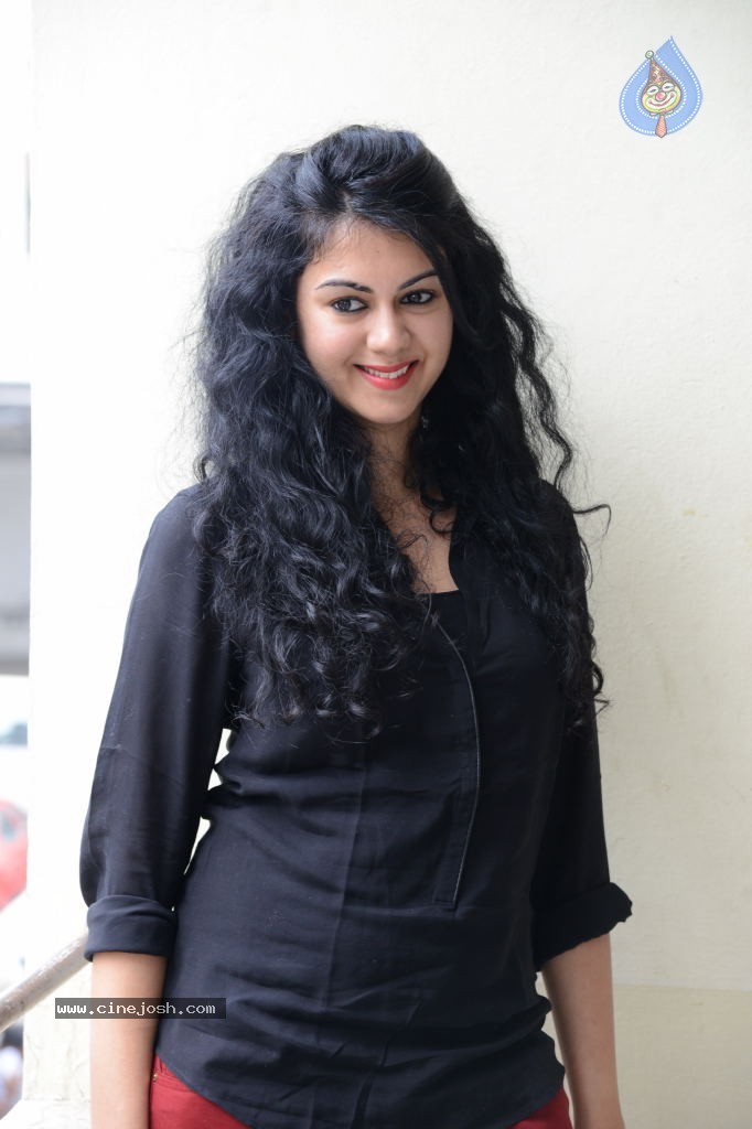Kamna Jethmalani Latest Images - 32 / 79 photos