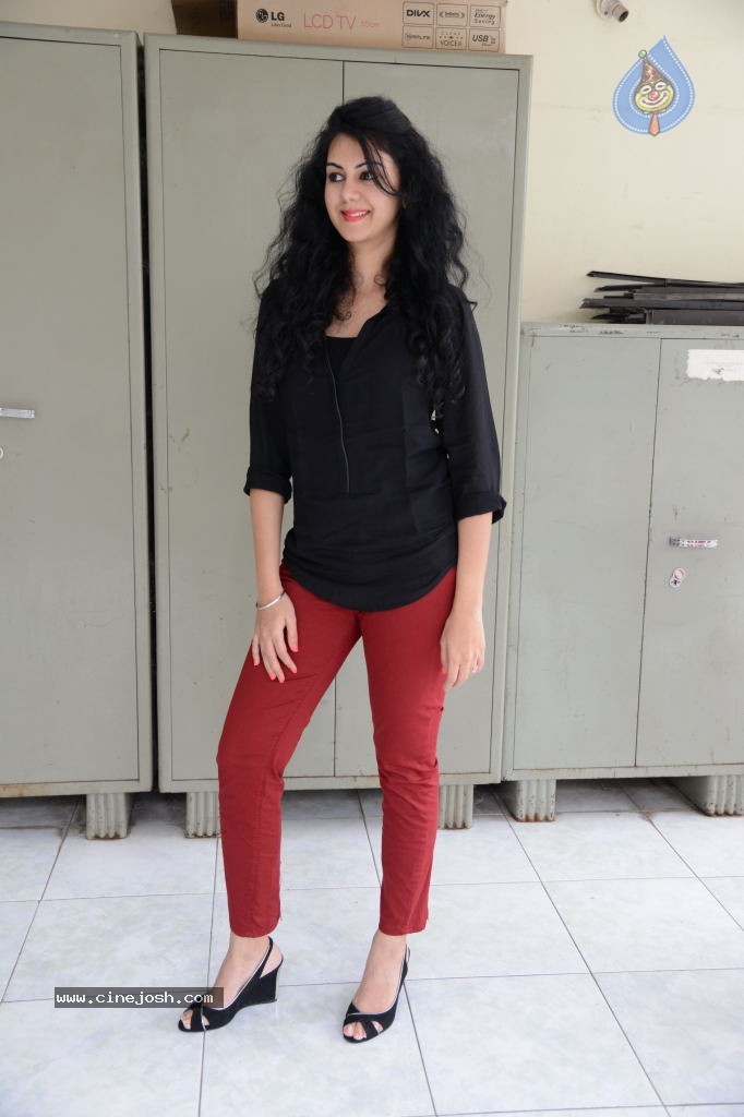 Kamna Jethmalani Latest Images - 46 / 79 photos