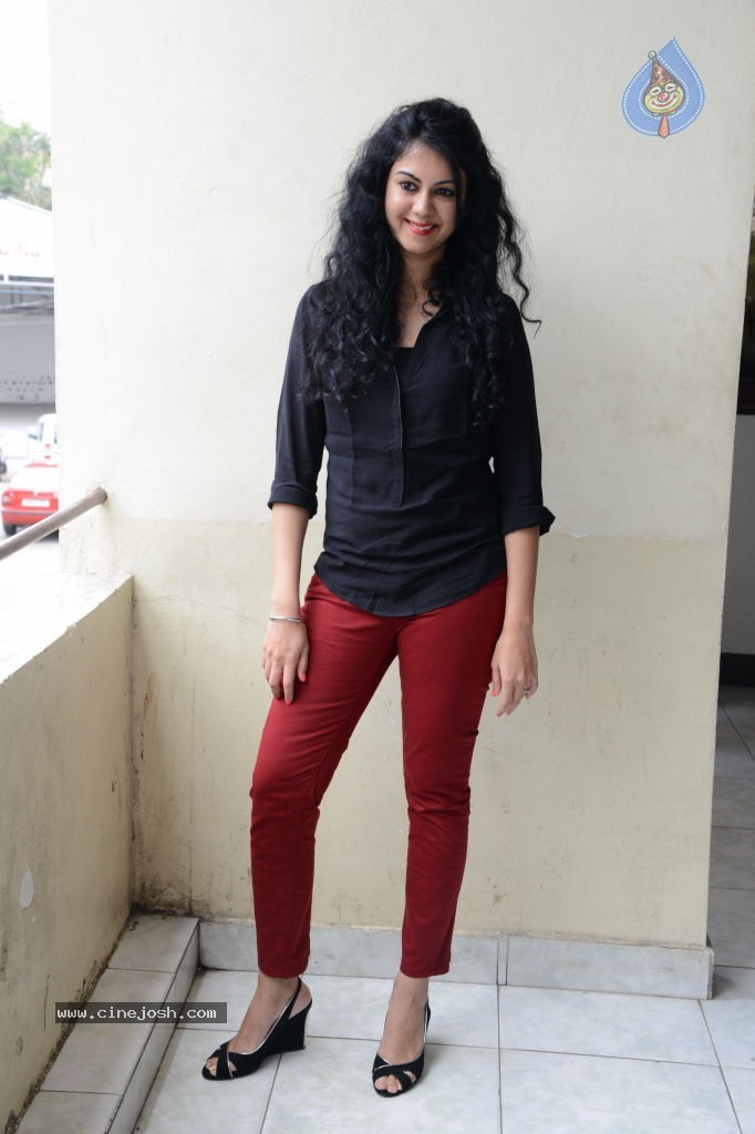Kamna Jethmalani Latest Images - 58 / 79 photos