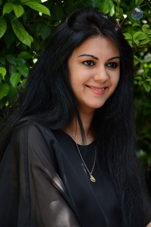 Kamna Jethmalani Latest Photos - 5 / 41 photos