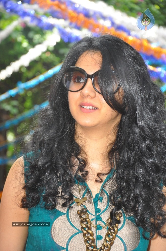 Kamna Jethmalani Latest Stills - 25 / 40 photos