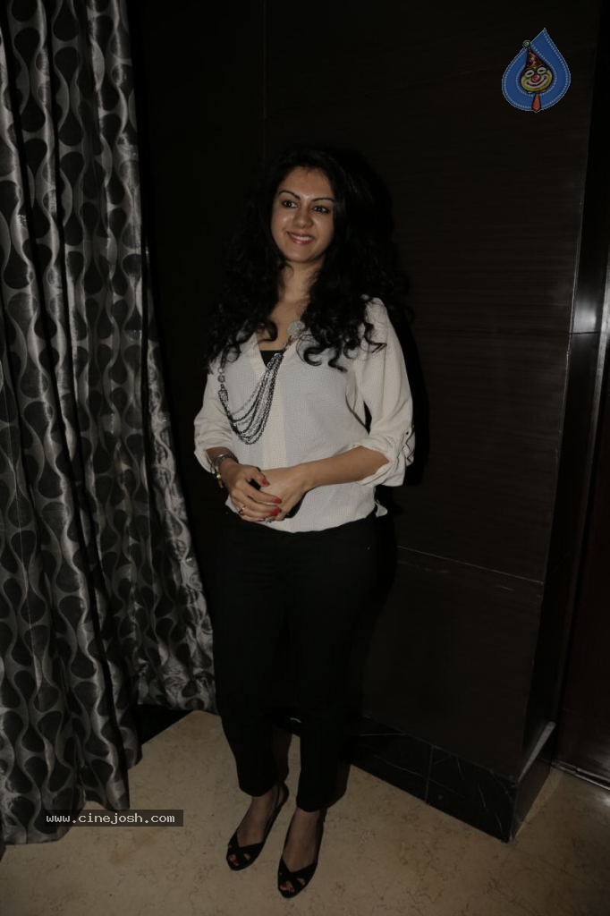 Kamna Jethmalani Latest Stills - 22 / 77 photos