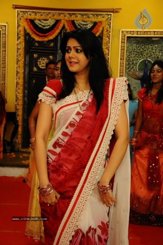 Kamna Jethmalani New Photos - 14 / 47 photos