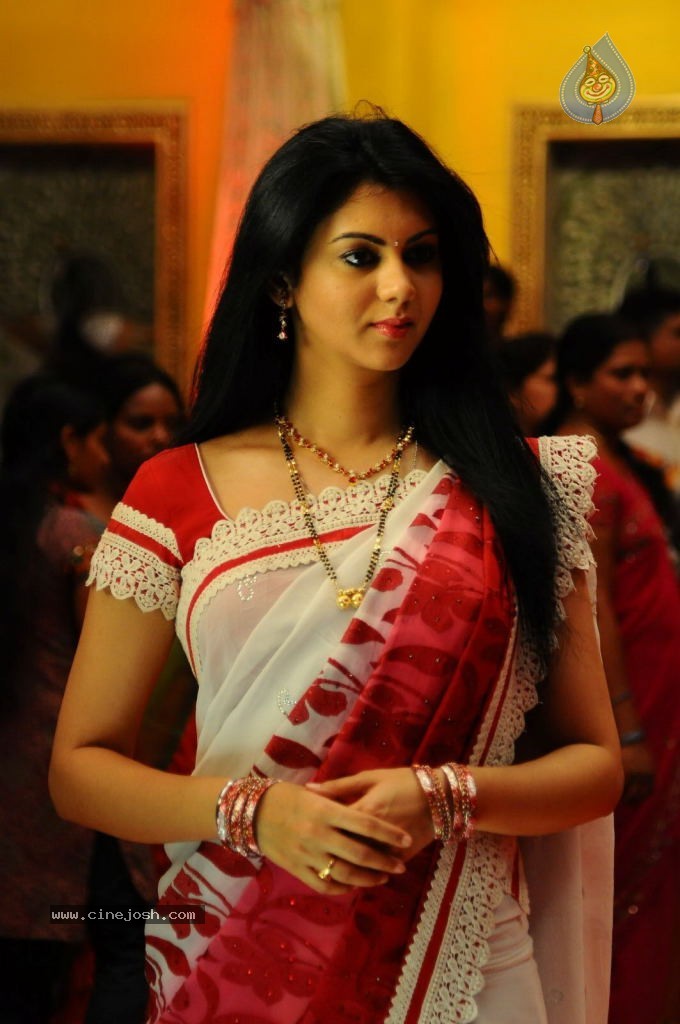 Kamna Jethmalani New Photos - 18 / 47 photos