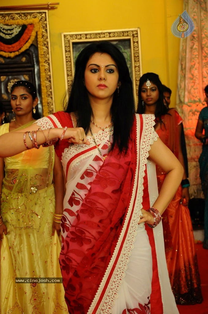 Kamna Jethmalani New Photos - 40 / 47 photos