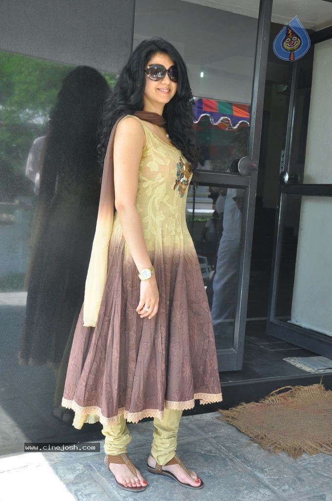 Kamna Jethmalani New Stills - 5 / 29 photos