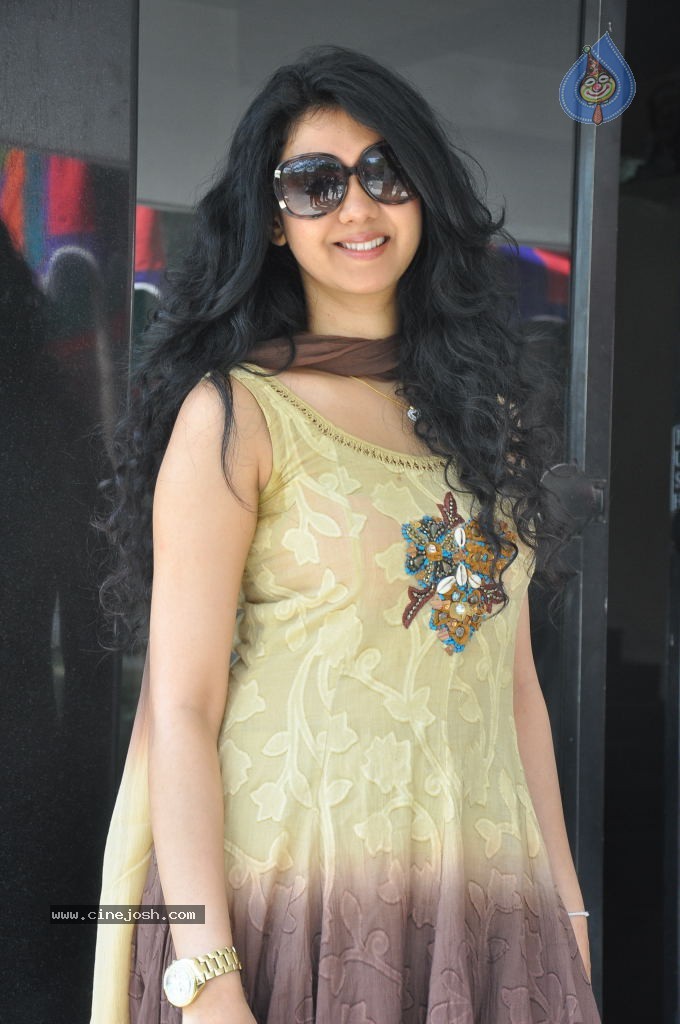 Kamna Jethmalani New Stills - 20 / 29 photos