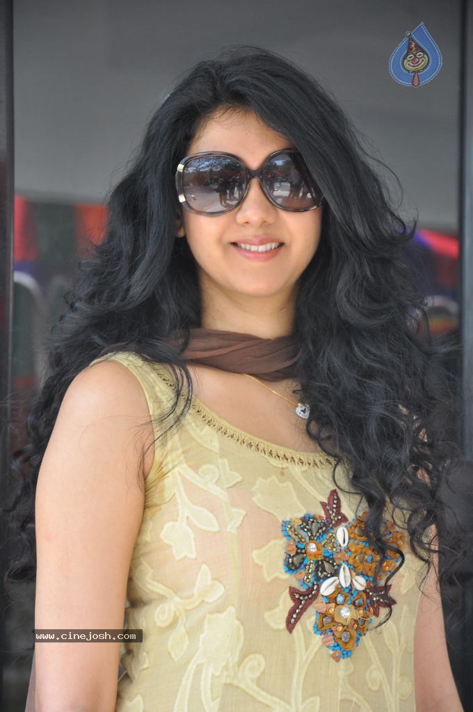 Kamna Jethmalani New Stills - 24 / 29 photos