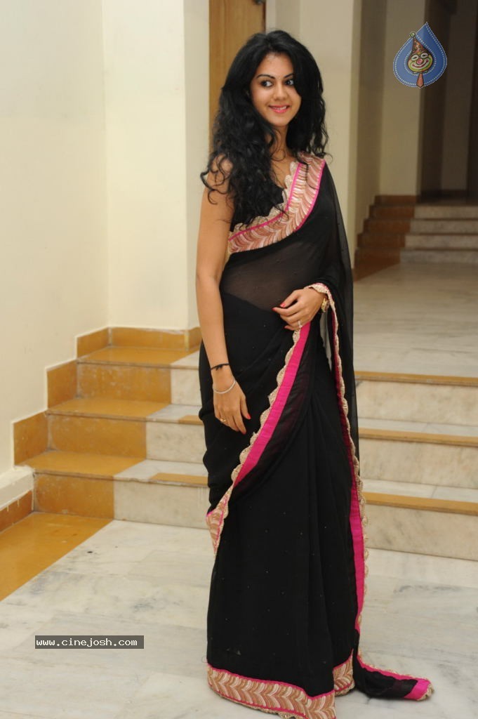 Kamna Jethmalani New Stills - 79 / 91 photos