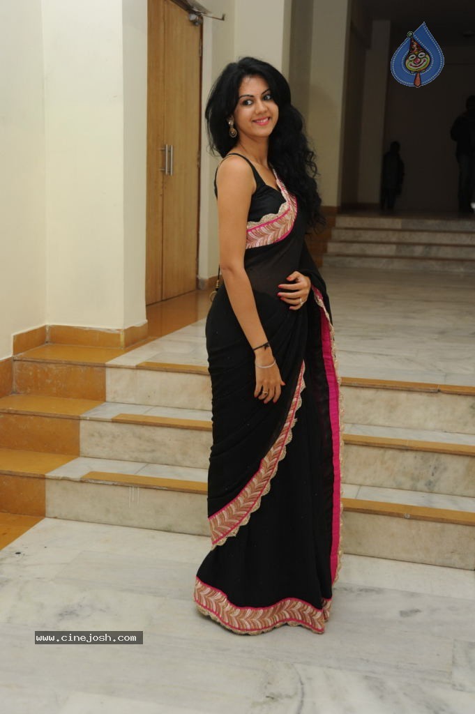 Kamna Jethmalani New Stills - 89 / 91 photos