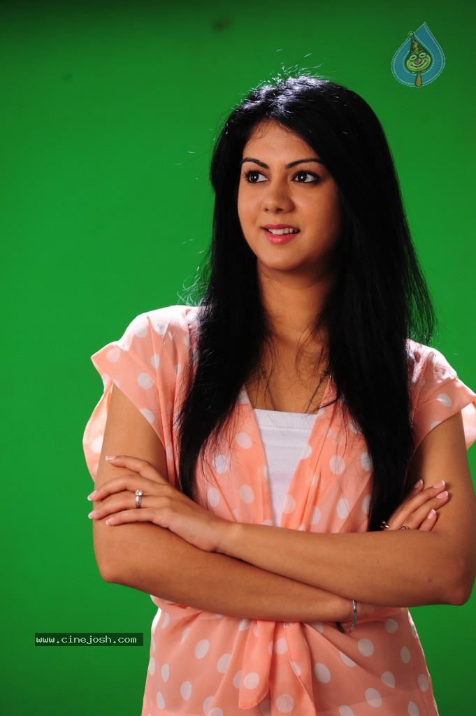 Kamna Jethmalani New Stills - 14 / 48 photos