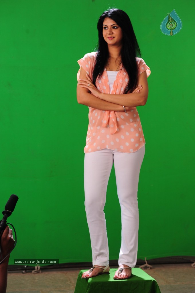 Kamna Jethmalani New Stills - 25 / 48 photos