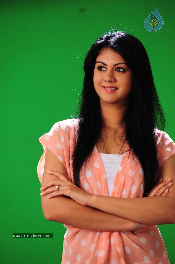 Kamna Jethmalani New Stills - 28 / 48 photos