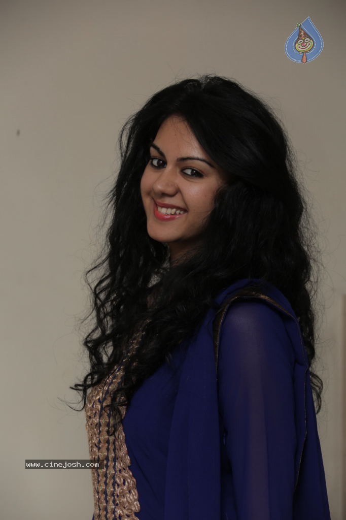 Kamna Jethmalani Photos - 11 / 28 photos