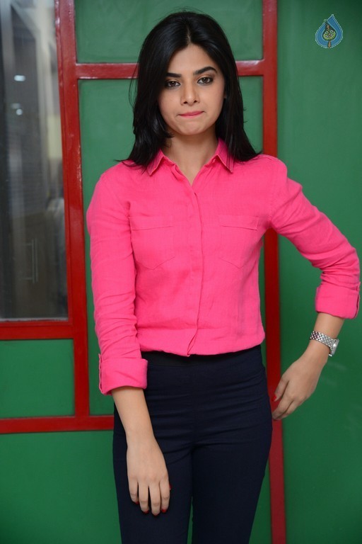 Kamna Ranawat Latest Photos - 9 / 32 photos