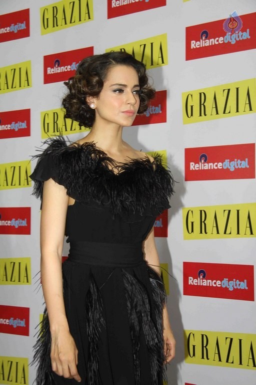 Kangana Ranaut Latest Photos - 27 / 38 photos