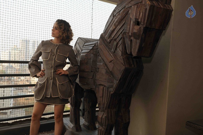 Kangana Ranaut Latest Stills - 10 / 17 photos