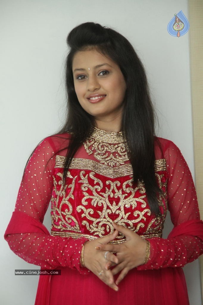 Kanika Tiwari Latest Stills - 4 / 79 photos