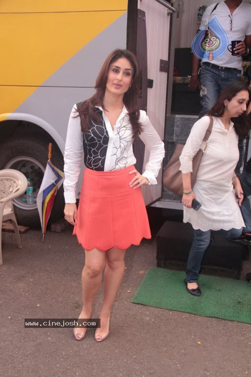 Kareena Kapoor New Stills - 26 / 34 photos