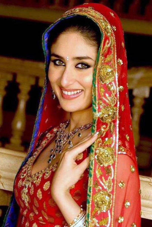 Kareena Kapoor - 16 / 19 photos