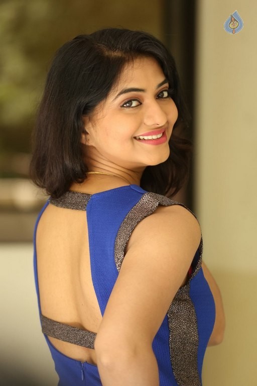 Kashmira Kulkarni New Pics - 15 / 63 photos