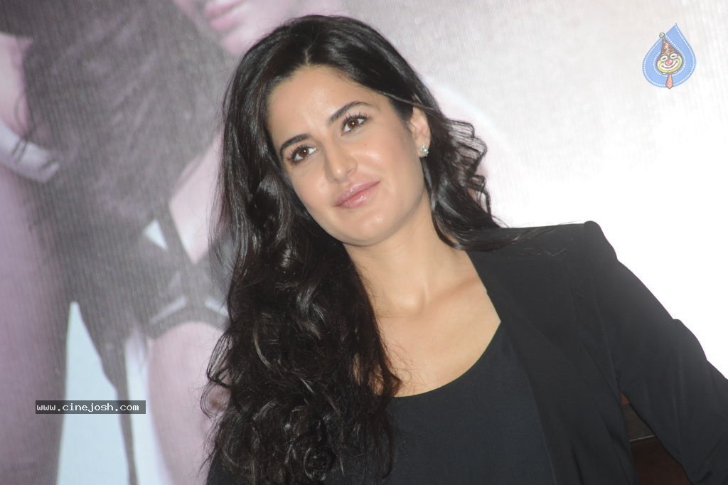 Katrina Kaif Latest Photos - 36 / 88 photos