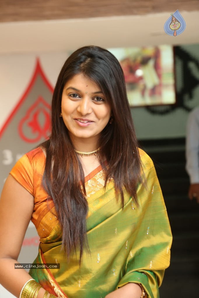 Kavya Kumar Latest Gallery - 14 / 107 photos