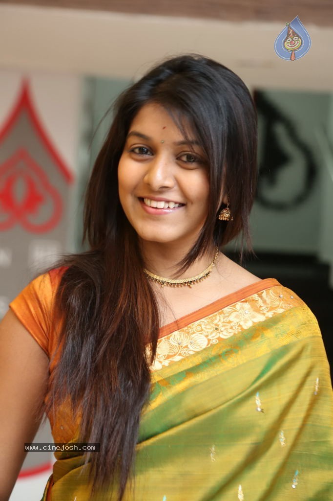 Kavya Kumar Latest Gallery - 59 / 107 photos