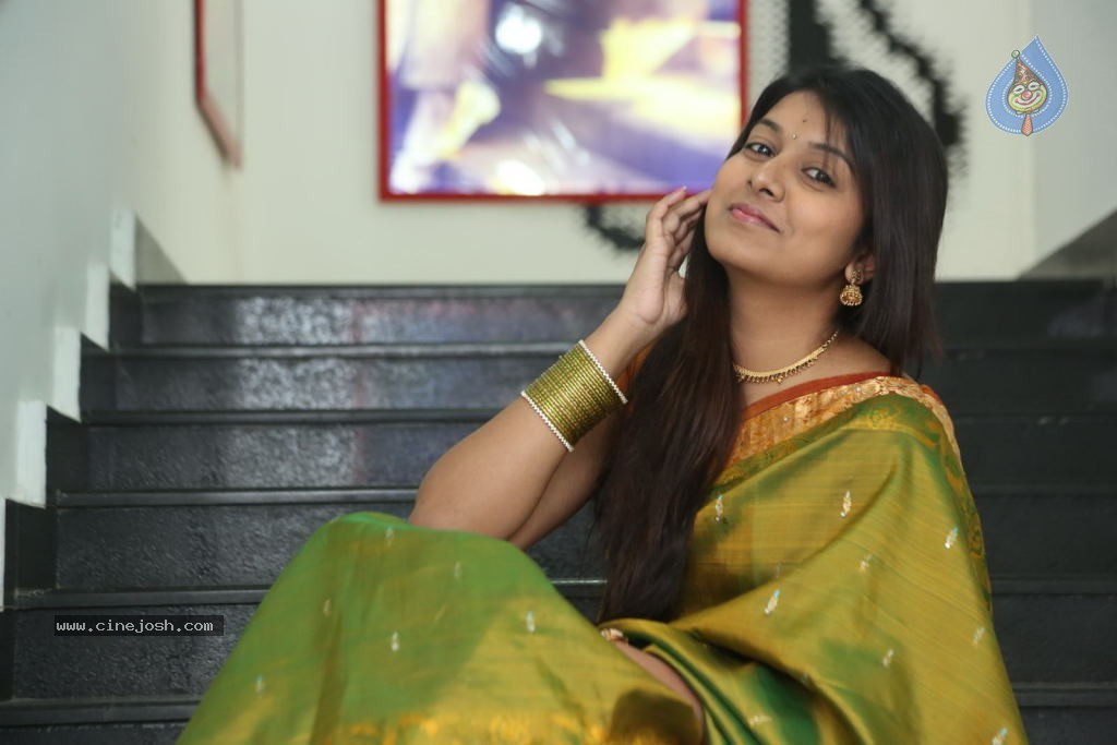 Kavya Kumar Latest Gallery - 67 / 107 photos