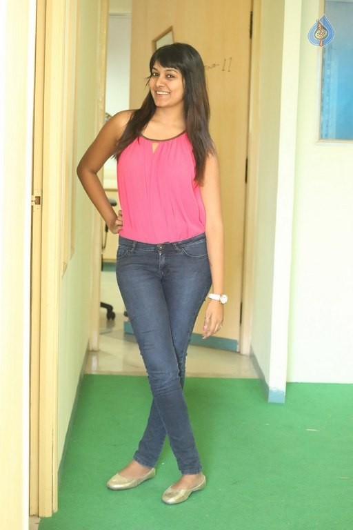 Kavya Kumar New Photos - 5 / 42 photos