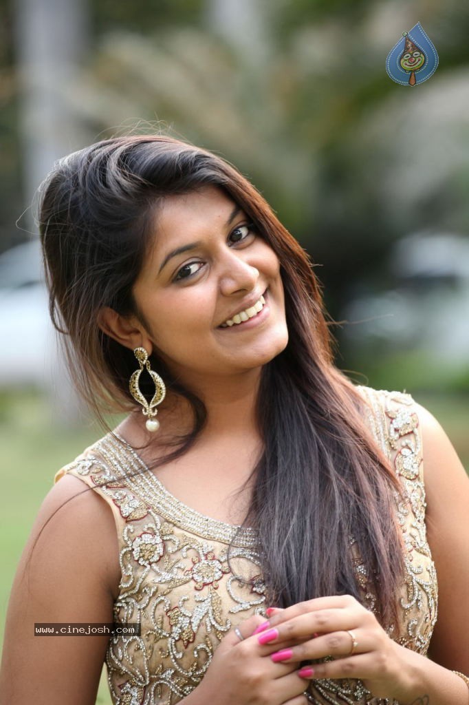 Kavya Kumar New Pics - 14 / 83 photos