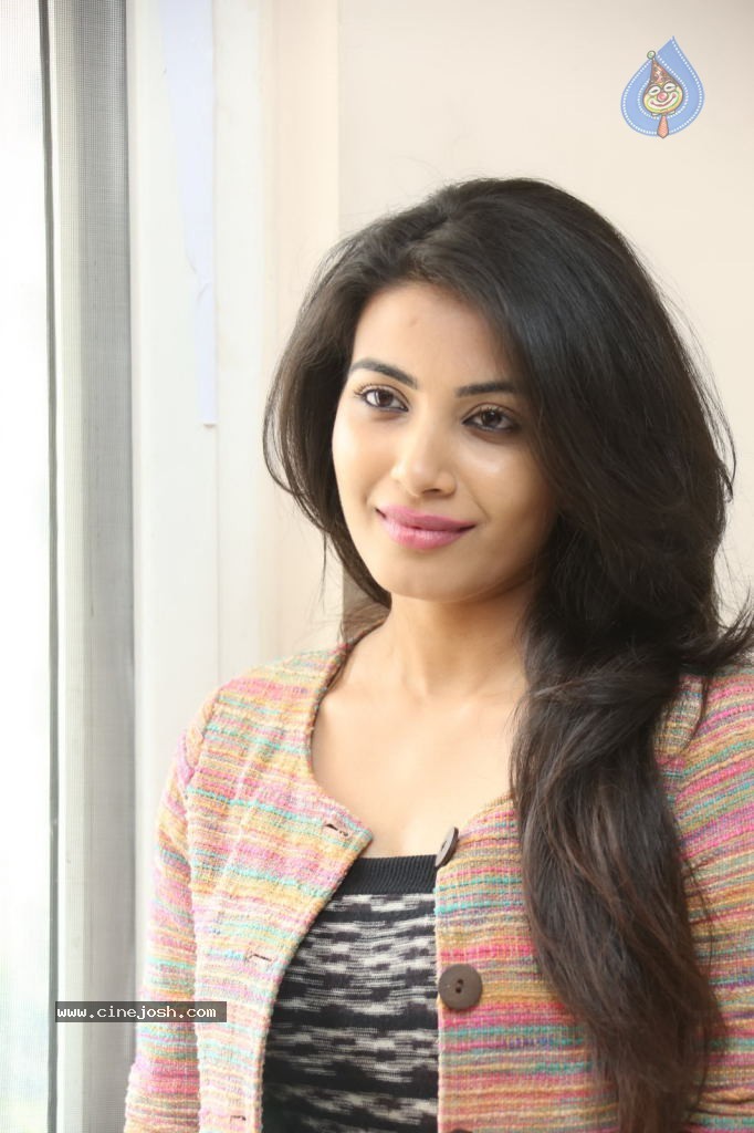 Kavya Shetty New Photos - 26 / 110 photos