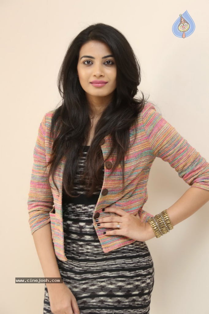 Kavya Shetty New Photos - 42 / 110 photos