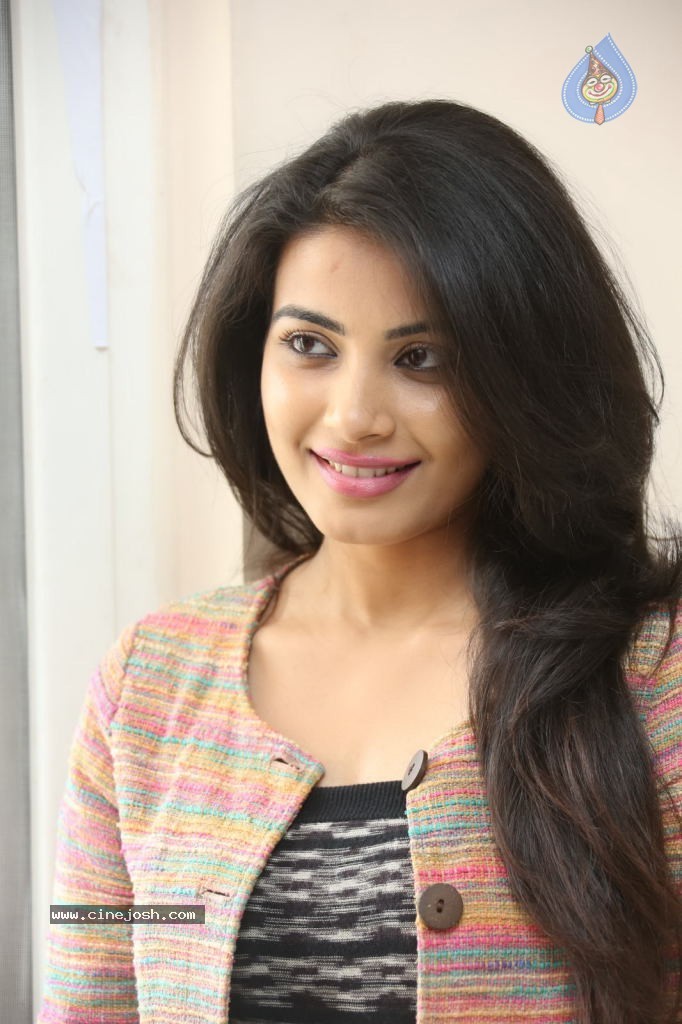 Kavya Shetty New Photos - 74 / 110 photos