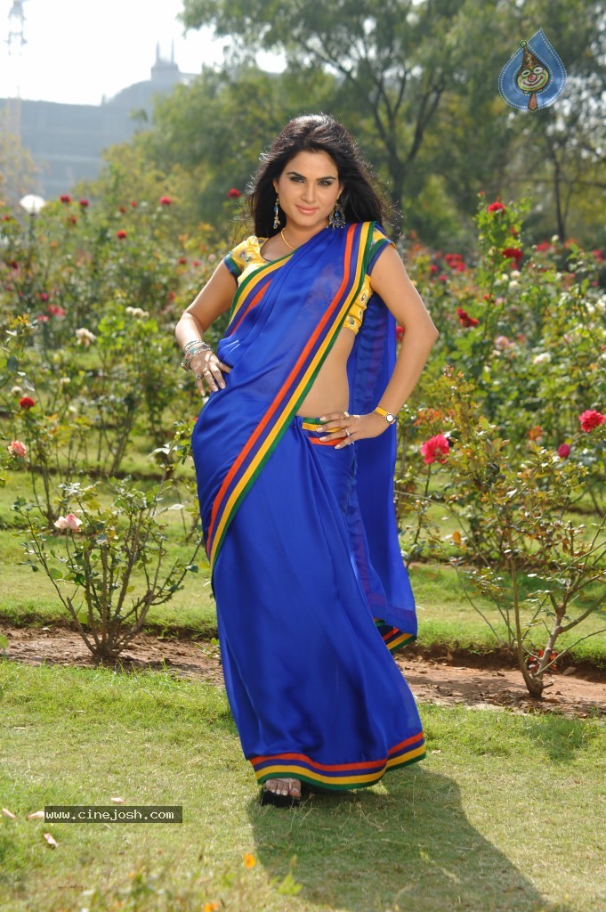 Kavya Singh New Gallery - 6 / 57 photos