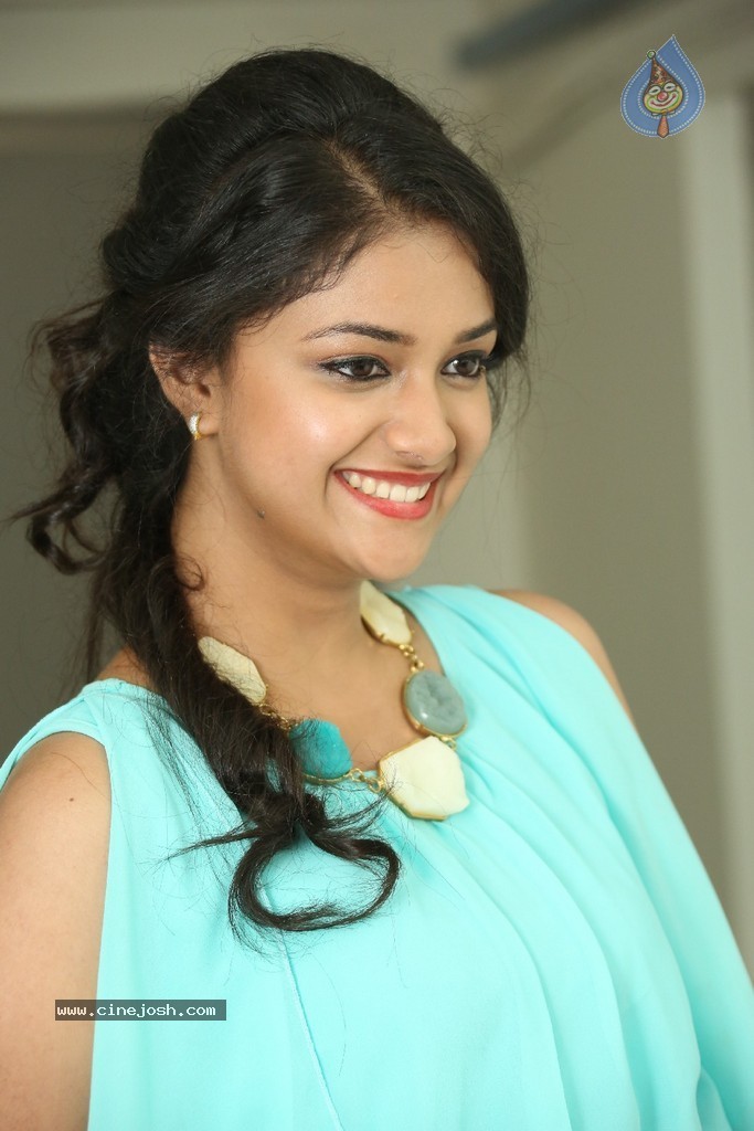 Keerthi Stills - 14 / 120 photos