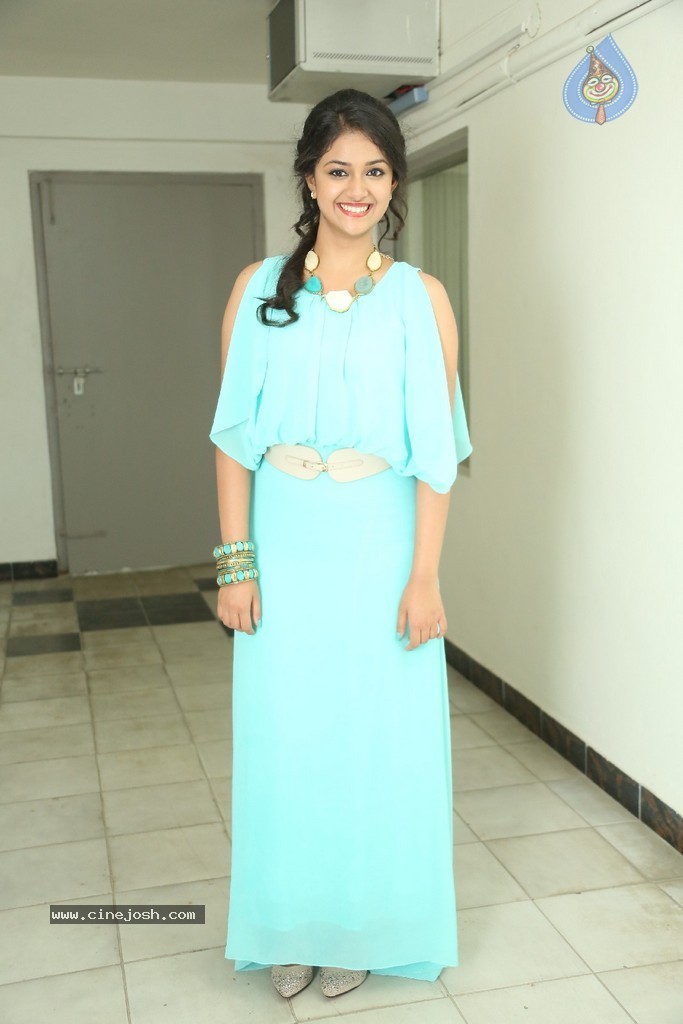 Keerthi Stills - 18 / 120 photos