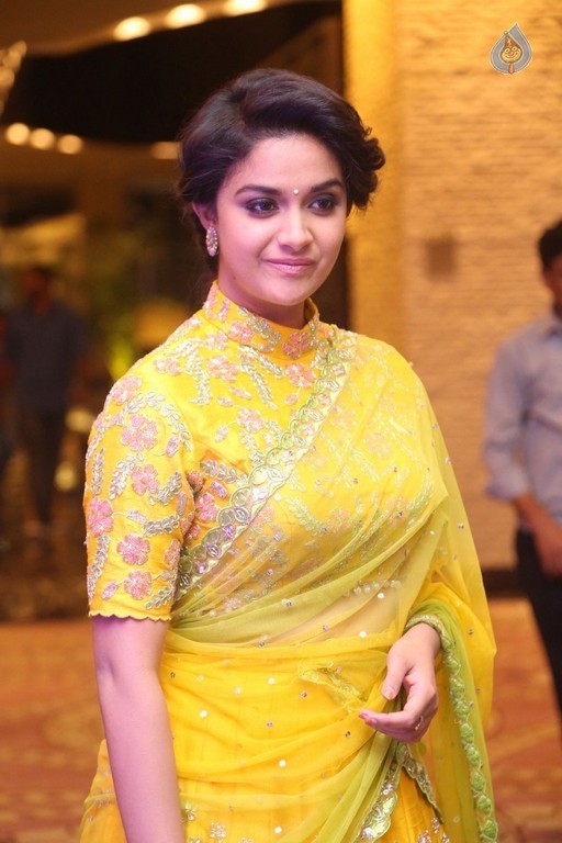 Keerthi Suresh at Remo Audio Launch - 10 / 56 photos