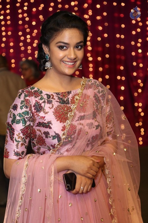 Keerthy Suresh at Zee Telugu Apsara Awards - 2 / 15 photos